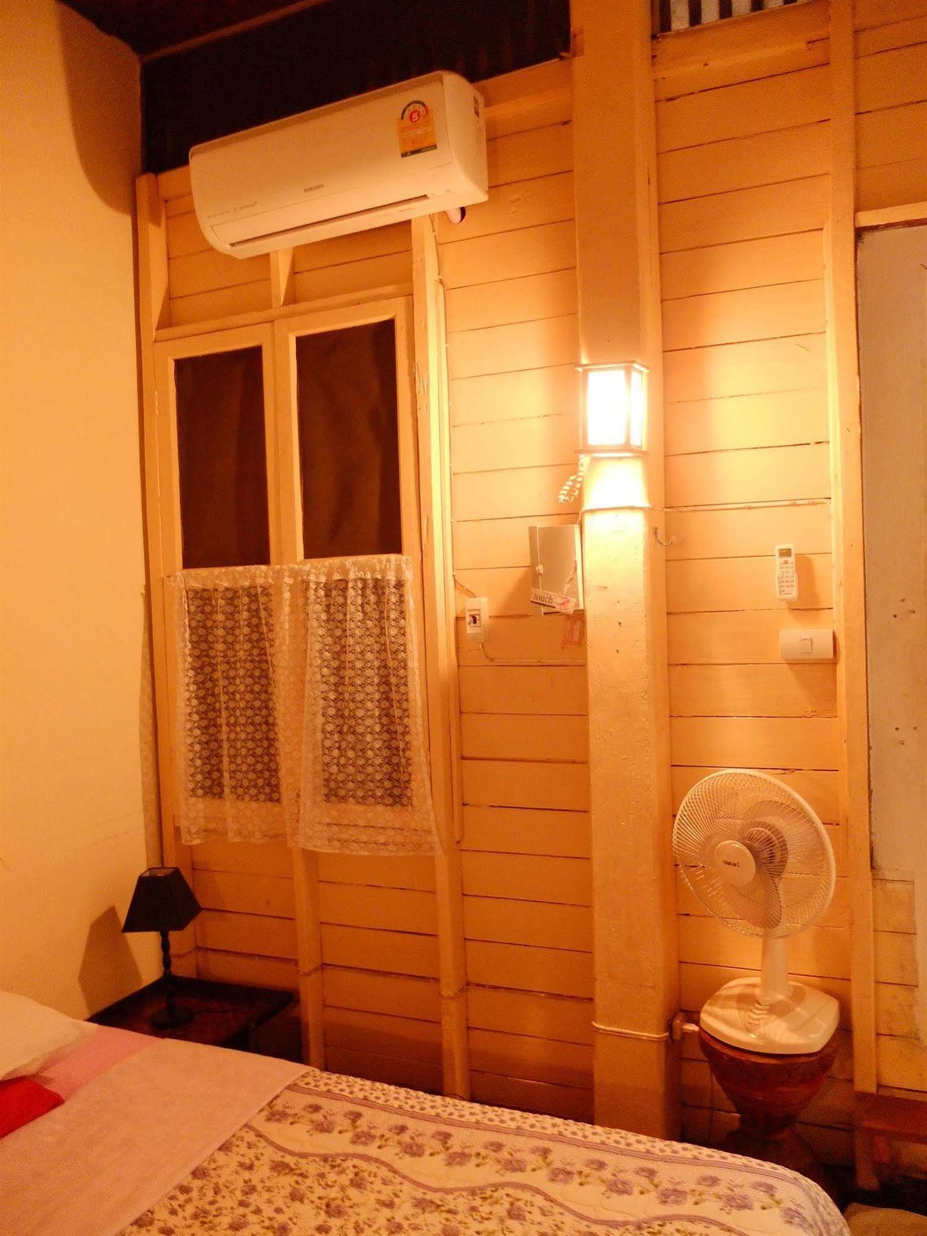 Boonmee Guest House Chiang Mai Exterior foto