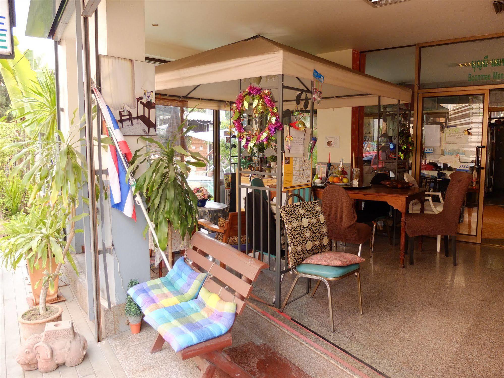 Boonmee Guest House Chiang Mai Exterior foto