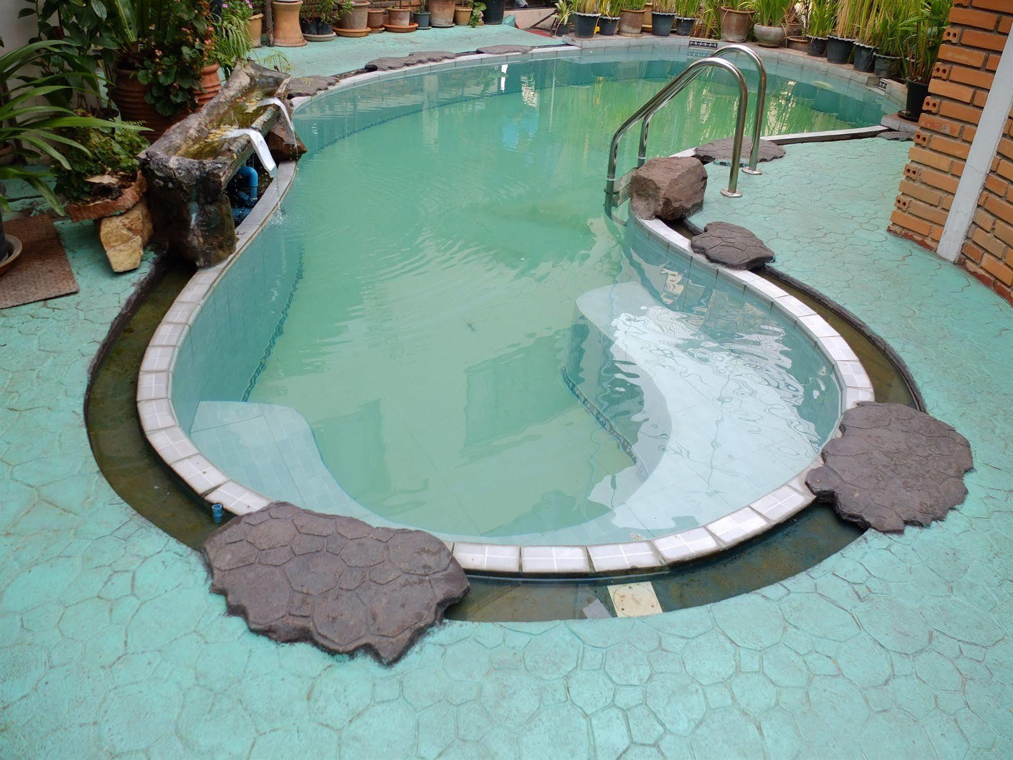 Boonmee Guest House Chiang Mai Exterior foto